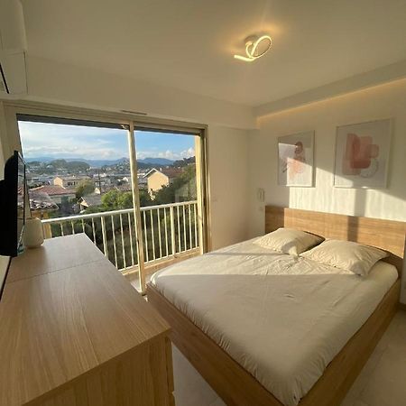 T2 Au Calme, Proche Des Plages, Climatise Et Parking Prive Cagnes-sur-Mer Exteriör bild