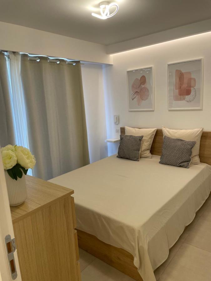 T2 Au Calme, Proche Des Plages, Climatise Et Parking Prive Cagnes-sur-Mer Exteriör bild